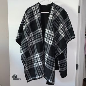 Reversible fleece plaid shawl